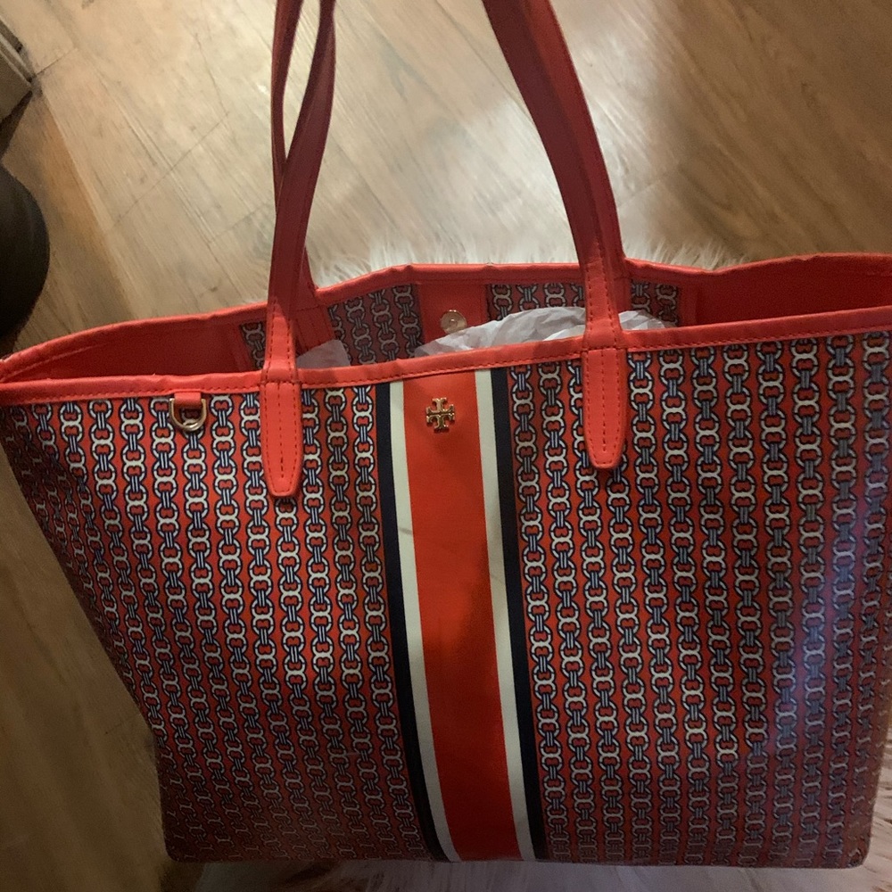 Tory Burch purse